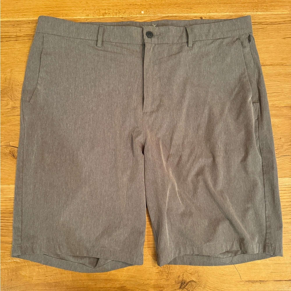 Old Navy Active Shorts Grey
